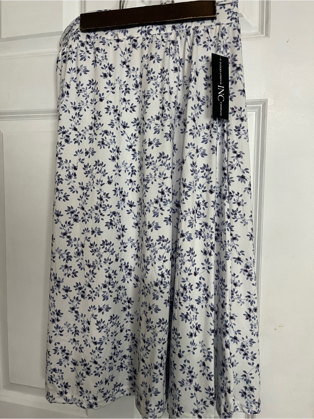 INC International Concepts White Midi Skirt with Blue Floral Print